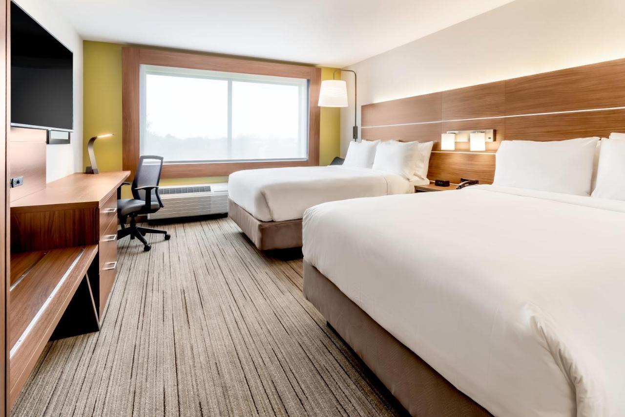 Holiday Inn Express & Suites - Milwaukee West Allis By Ihg Exterior photo